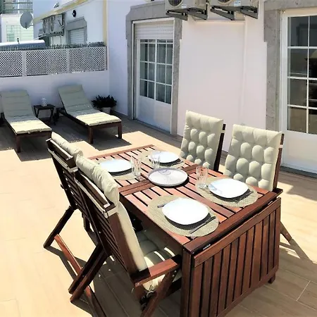 Appartement De Com Terraço, Barbecue, A/c E Wifi Altura
