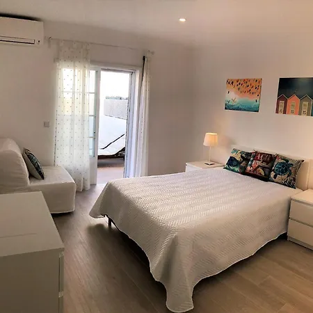 Appartement De Com Terraço, Barbecue, A/c E Wifi